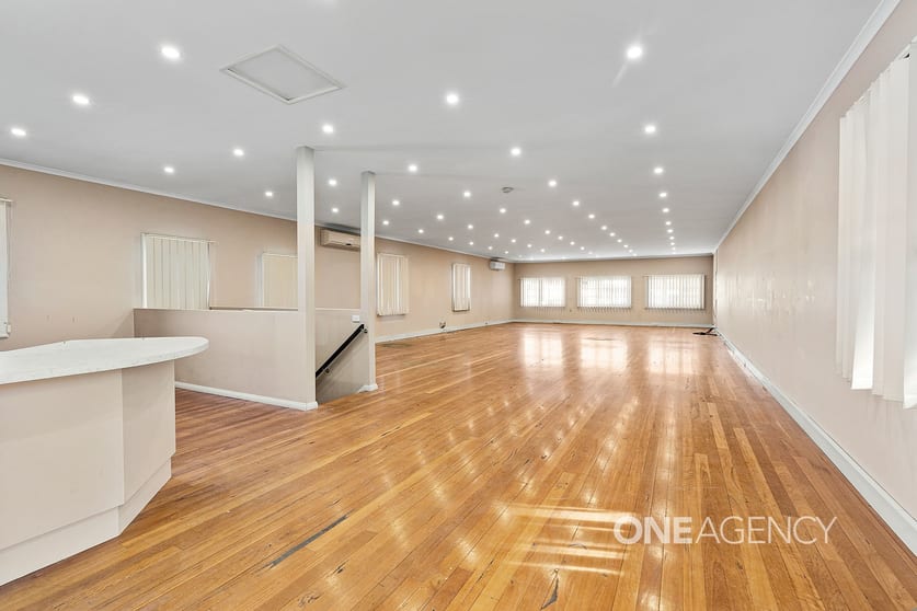 Click to view all images 70B Kinghorne St Nowra NSW 2541 - Image 2