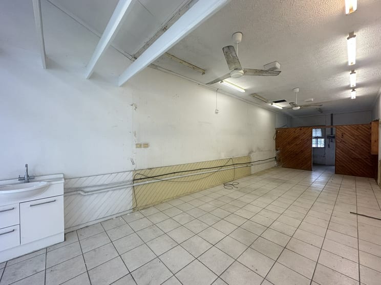 2/1377 Logan Road Mount Gravatt QLD 4122 - Image 3