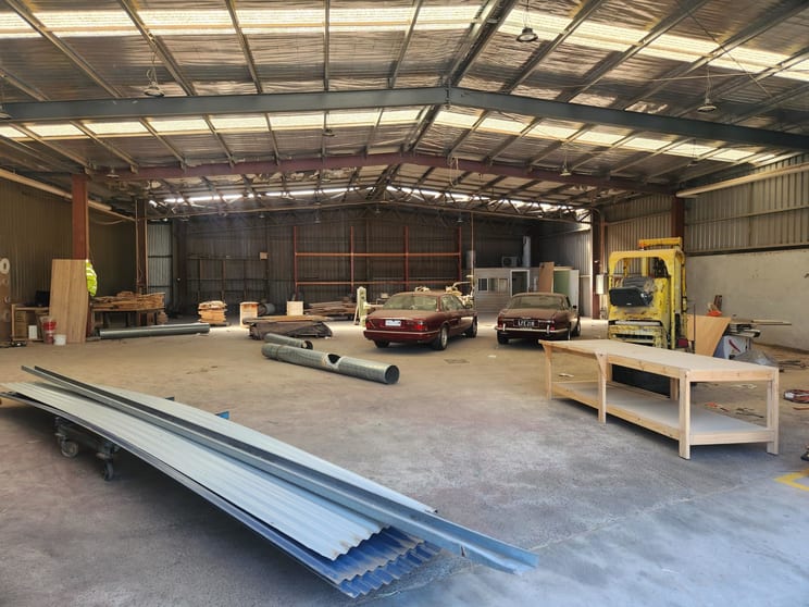 Click to view all images 3/260 Sunshine Road Tottenham VIC 3012 - Image 3