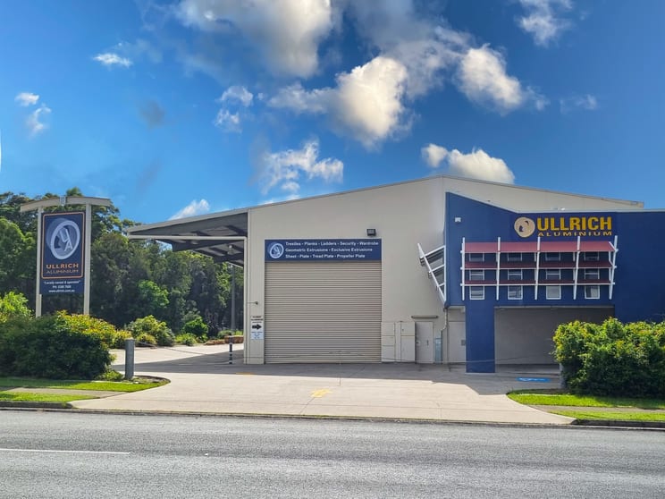 Click to view all images 37 Enterprise Street Caloundra West QLD 4551 - Image 1