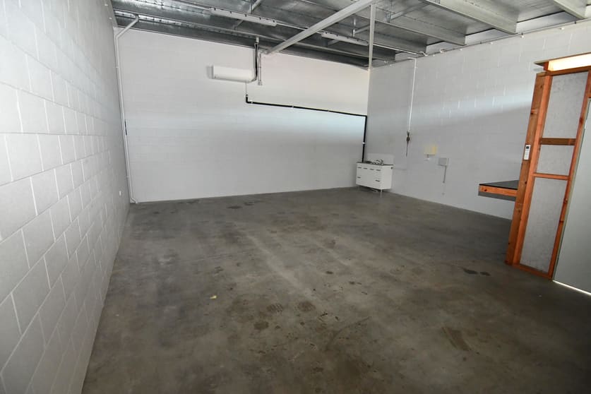 Click to view all images 12/30 Civil Road Garbutt QLD 4814 - Image 3