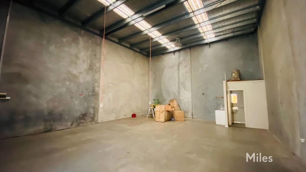 11/20-22 Thornycroft Street Campbellfield VIC 3061 - Image 3