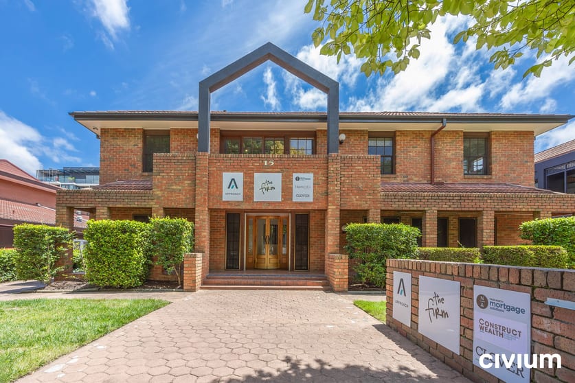 Click to view all images Unit 1A/15 Torrens Street Braddon ACT 2612 - Image 2