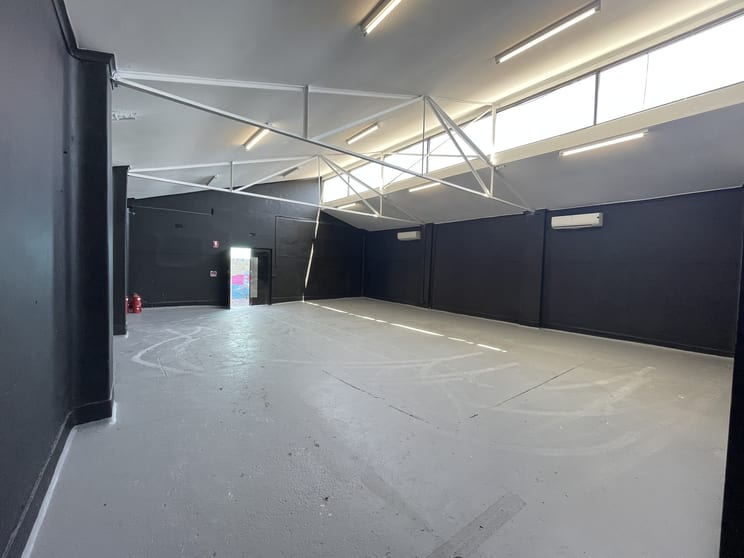 Click to view all images Rear 425-427 Brunswick Street Fitzroy VIC 3065 - Image 3