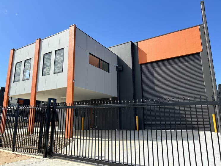 Click to view all images 13 Zal Street Melton VIC 3337 - Image 2