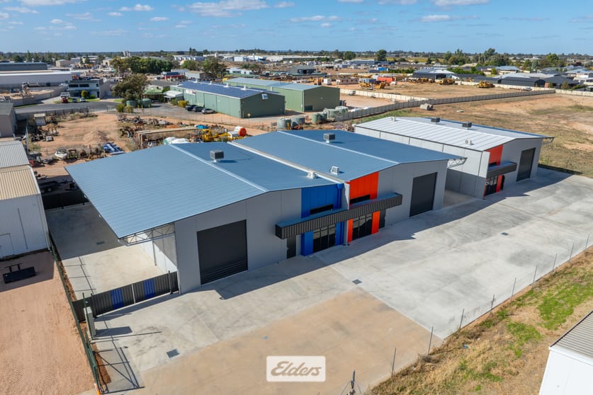 Click to view all images 2/538 Benetook Avenue Mildura VIC 3500 - Image 3