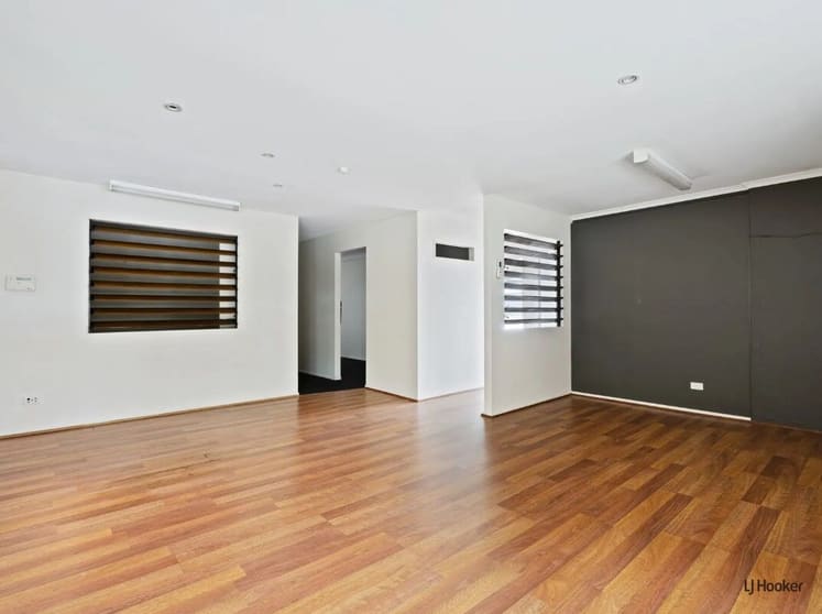 Click to view all images 2563 Gold Coast Highway Mermaid Beach QLD 4218 - Image 1