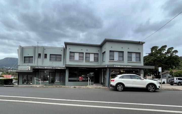 Click to view all images Shop 2/103 St Johns Avenue Mangerton NSW 2500 - Image 2