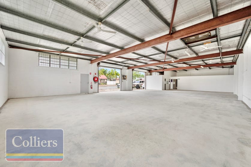 Click to view all images 2/70 Ingham Road West End QLD 4810 - Image 2