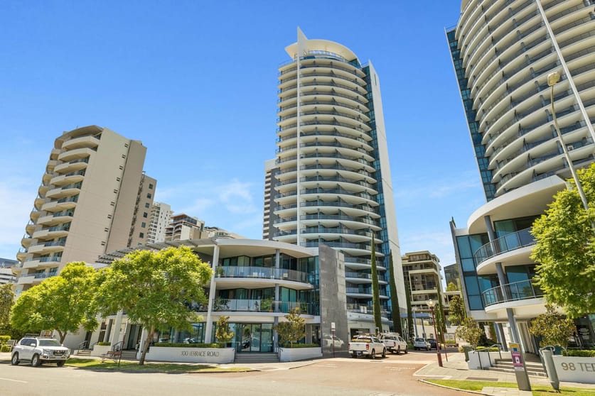 Click to view all images 2/100 Terrace Road East Perth WA 6004 - Image 2