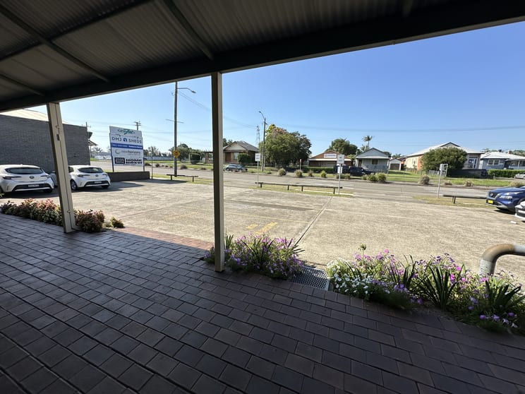Click to view all images Unit 2/146-148 Belgrave Street Kempsey NSW 2440 - Image 3
