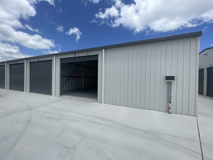 135 Tomlinson Road Caboolture QLD 4510 - Image 2