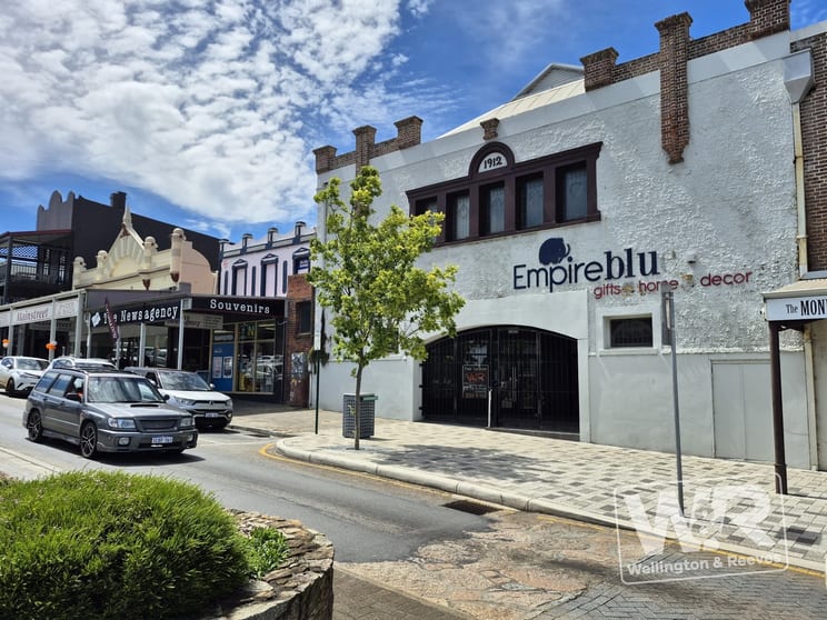 Click to view all images Shop 1/120 York Street Albany WA 6330 - Image 1