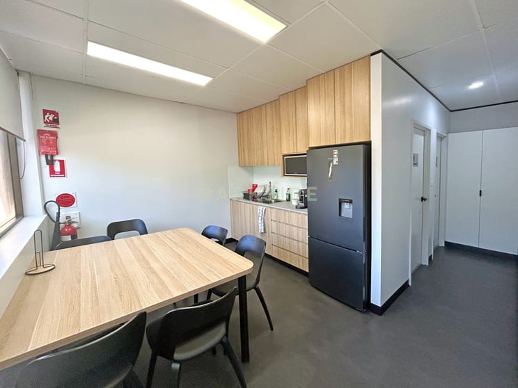 Click to view all images Wetherill Park NSW 2164 - Image 3