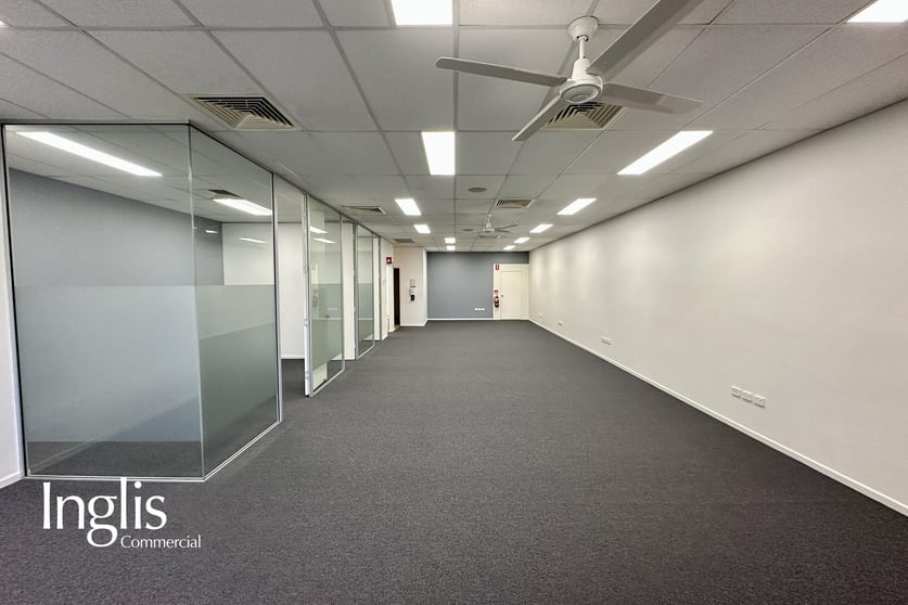 Click to view all images 4/28 Somerset Avenue Narellan NSW 2567 - Image 1