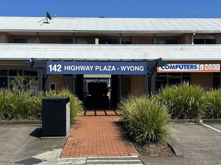 Click to view all images 1/142 Pacific Highway Wyong NSW 2259 - Image 1