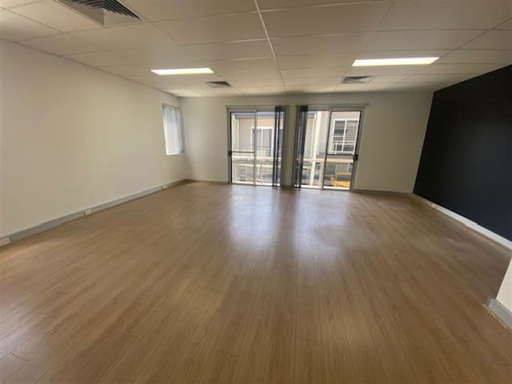 Click to view all images 42/7 Sefton Rd Thornleigh NSW 2120 - Image 3