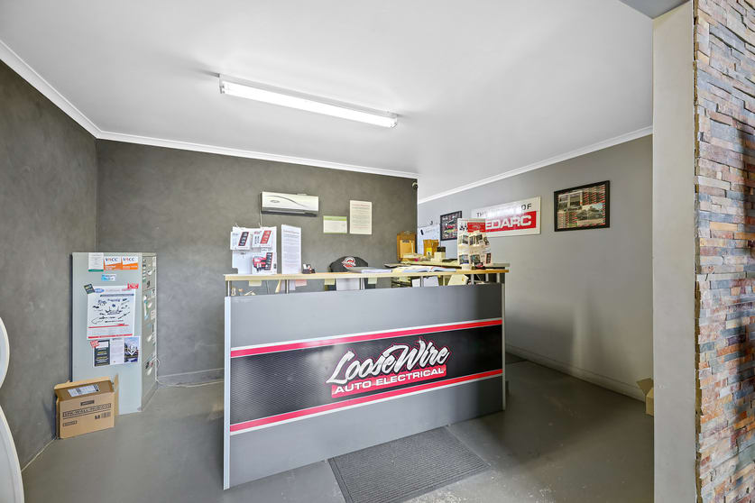 Click to view all images 9 Olympic Street Warragul VIC 3820 - Image 3