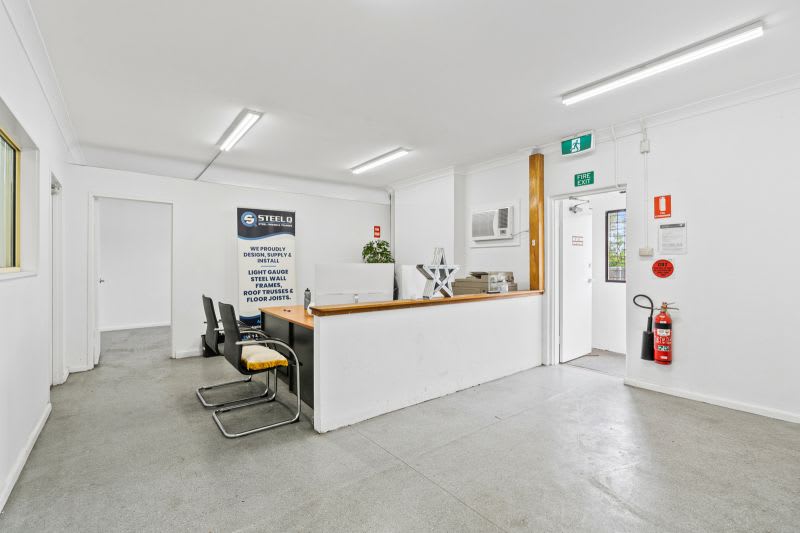 Click to view all images Unit 3 19 Harris Street St Marys NSW 2760 - Image 3