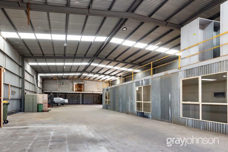 Click to view all images 12 Ayton Street Sunshine North VIC 3020 - Image 1