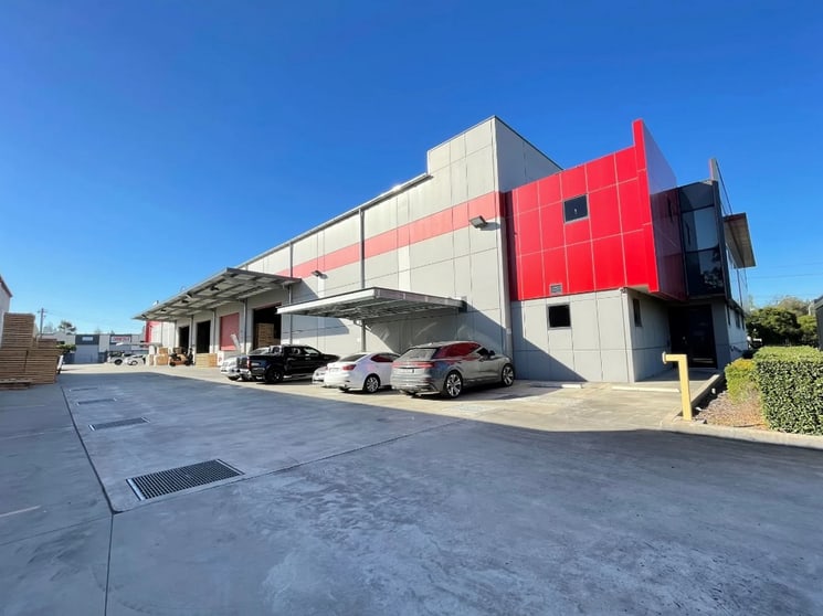 Click to view all images Unit 2/97 Glendenning Road Glendenning NSW 2761 - Image 1
