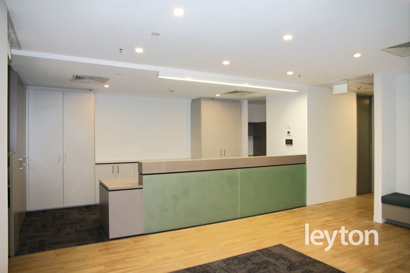 Click to view all images 1/412 Victoria Parade East Melbourne VIC 3002 - Image 3