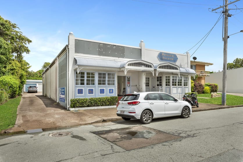 Click to view all images 2 First Avenue Caloundra QLD 4551 - Image 1