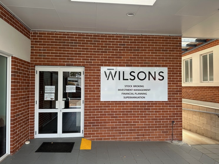 Click to view all images 5b/9 Bideford Street Torquay QLD 4655 - Image 2