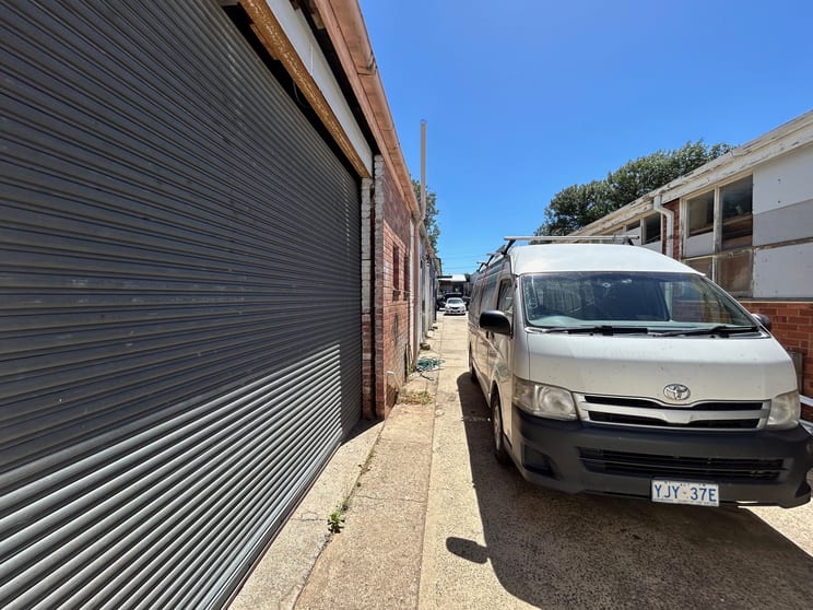 Unit A/6 Wiluna Street Fyshwick ACT 2609 - Image 1