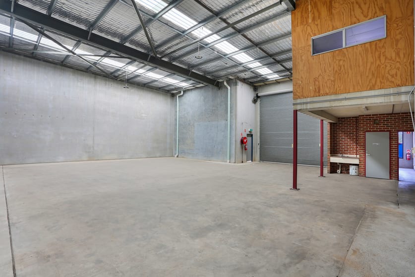 Click to view all images 4/103 Railway Road North Mulgrave NSW 2756 - Image 2