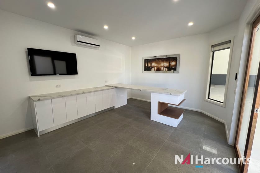6/121 Miller Street Epping VIC 3076 - Image 2