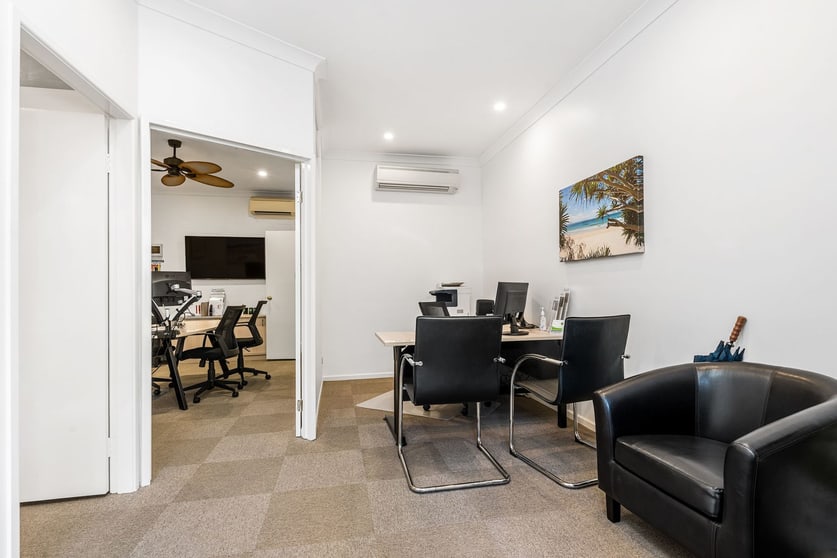 6/11 Fletcher Street Byron Bay NSW 2481 - Image 2