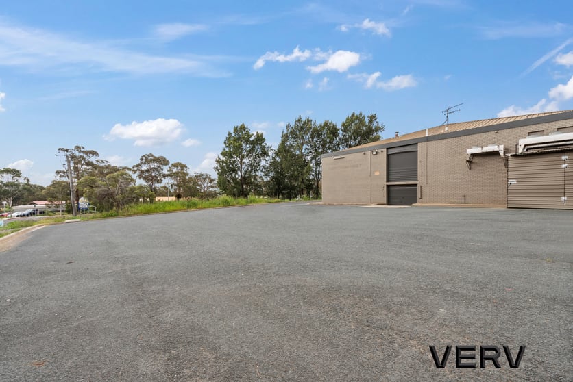 Click to view all images 4-8 Daley Crescent Fraser ACT 2615 - Image 3