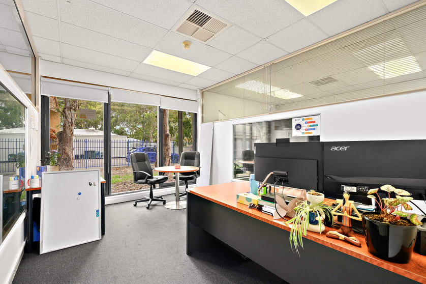 Click to view all images Suites 2 & 3/122 Main South Road Morphett Vale SA 5162 - Image 3