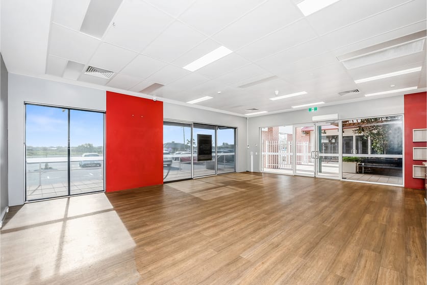 7 & 8/660 Great Northern Highway Herne Hill WA 6056 - Image 2