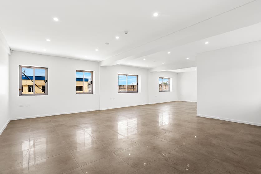 Click to view all images 4/210-222 Cowper Street Warrawong NSW 2502 - Image 3