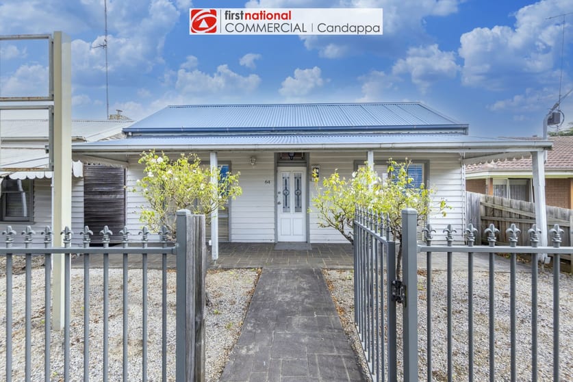 Click to view all images 64 Albert Street Warragul VIC 3820 - Image 1