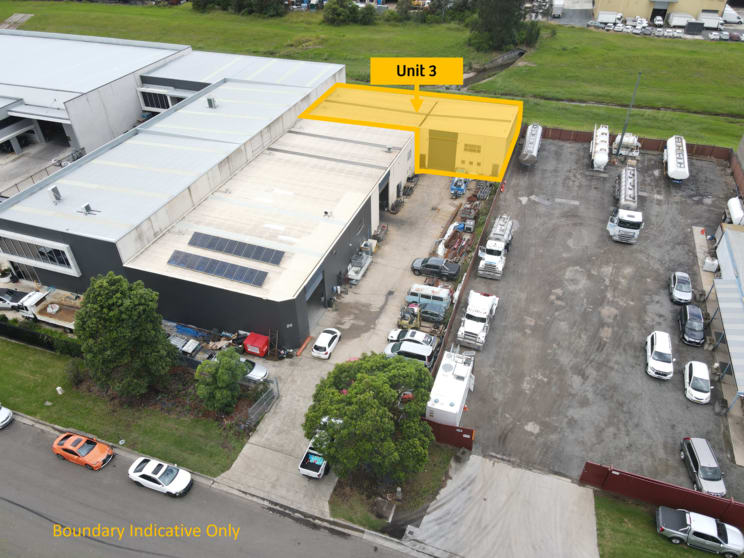 Click to view all images Unit 3/20 Saggart Field Road Minto NSW 2566 - Image 1