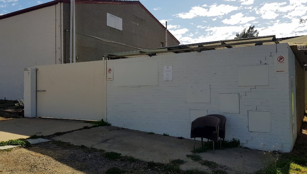 Click to view all images 4/65 Sternberg Crescent Wanniassa ACT 2903 - Image 2
