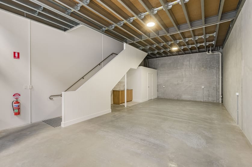 Click to view all images 5/11-13 Ourimbah Road Tweed Heads NSW 2485 - Image 3