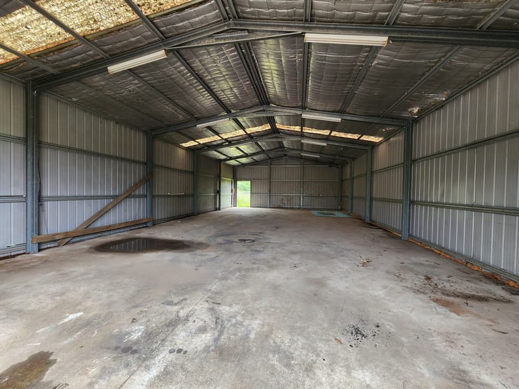 Click to view all images 607 Windsor Road Vineyard NSW 2765 - Image 2