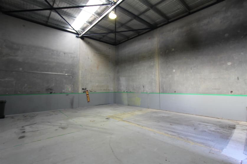 Click to view all images Unit 2/1 Box Road Caringbah NSW 2229 - Image 3