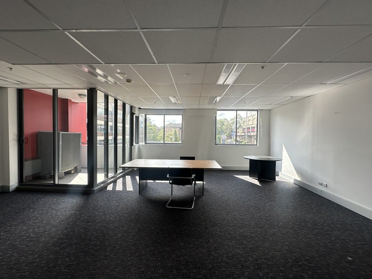 Click to view all images 718/1C Burdett Street Hornsby NSW 2077 - Image 2