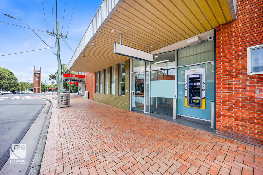 Click to view all images 10 Frederick Street Oatley NSW 2223 - Image 3