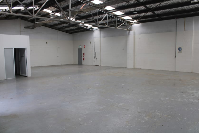 Click to view all images 9/2-14 Atkinson Road Taren Point NSW 2229 - Image 3