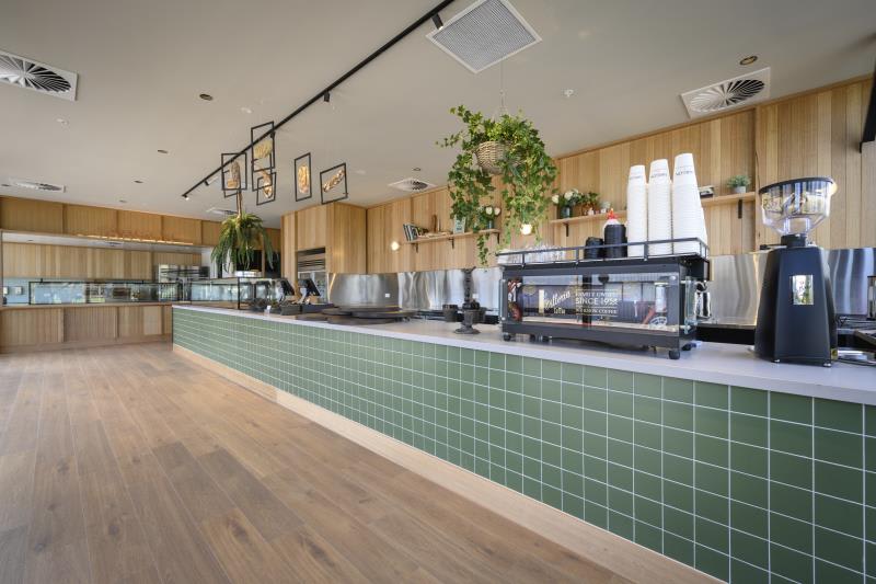 Click to view all images 467 Plummer Street Port Melbourne VIC 3207 - Image 2