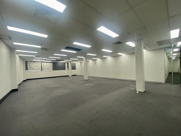 Click to view all images Suite 3/110 Botany Road Alexandria NSW 2015 - Image 3