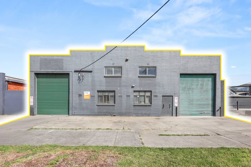 Click to view all images 21 Alex Avenue Moorabbin VIC 3189 - Image 1