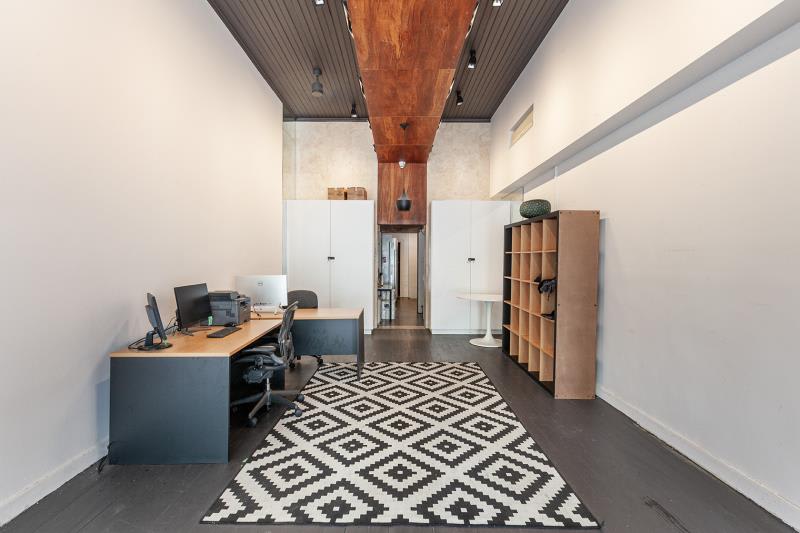 Click to view all images 423 Chapel Street South Yarra VIC 3141 - Image 3