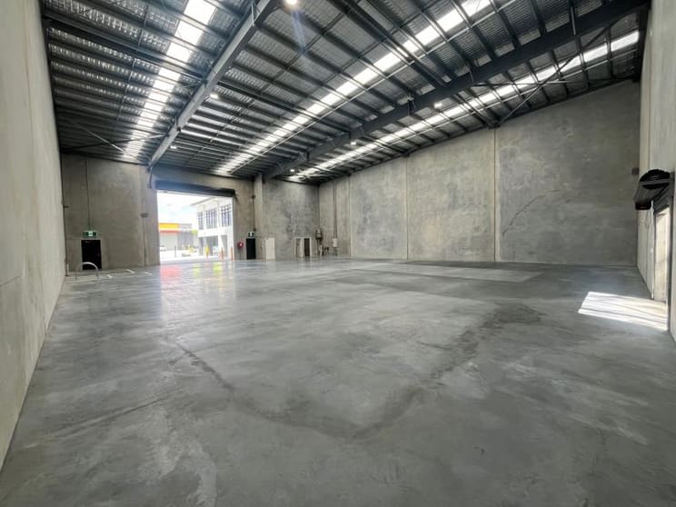 Click to view all images Unit 1/24 Warehouse Circuit Yatala QLD 4207 - Image 3